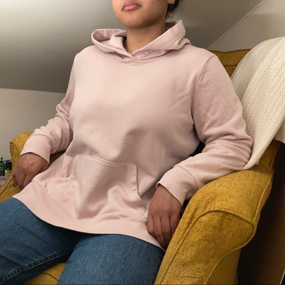 SOFT LIGHT PINK HOODIE